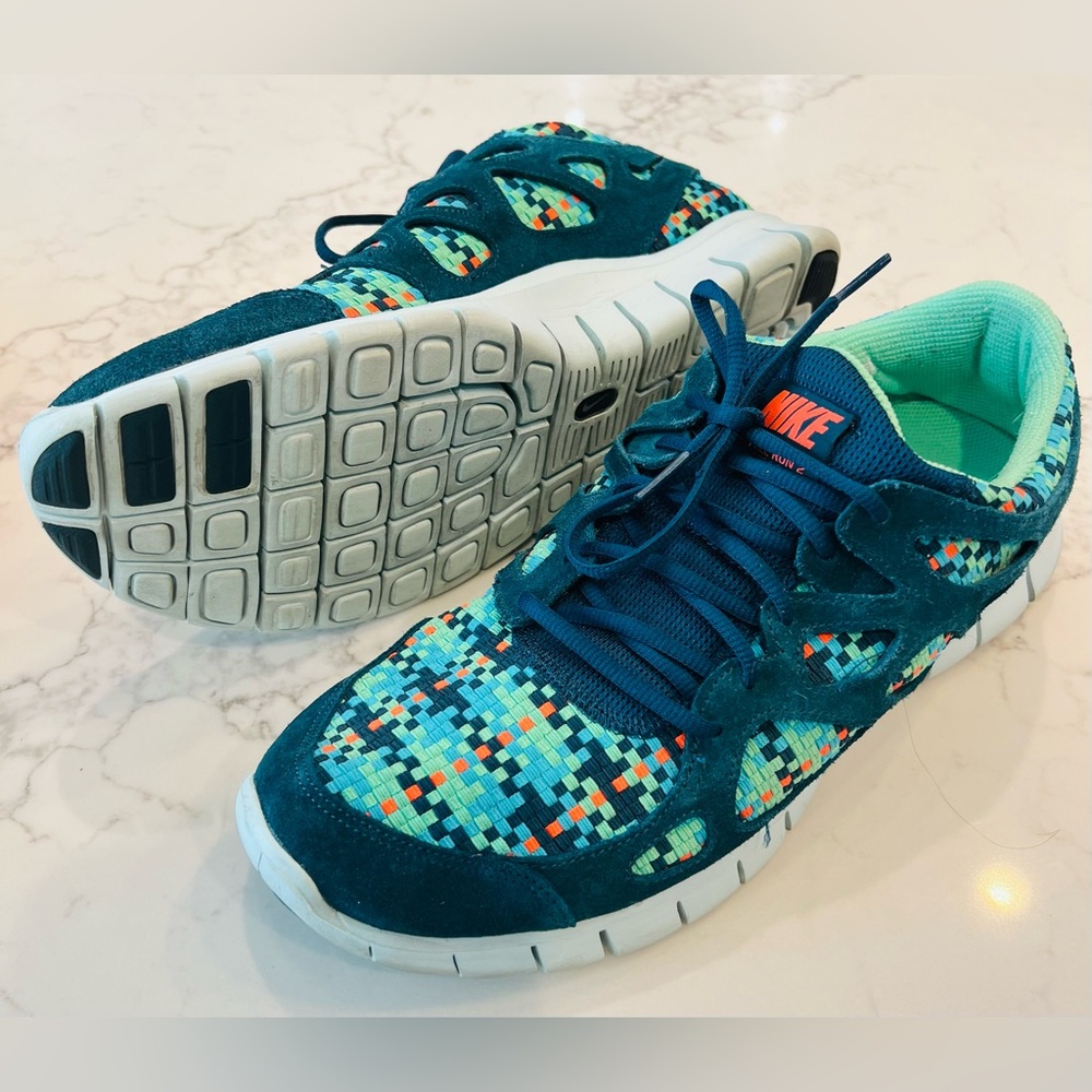 Nike FreeRun 2 Flyknit   size 13